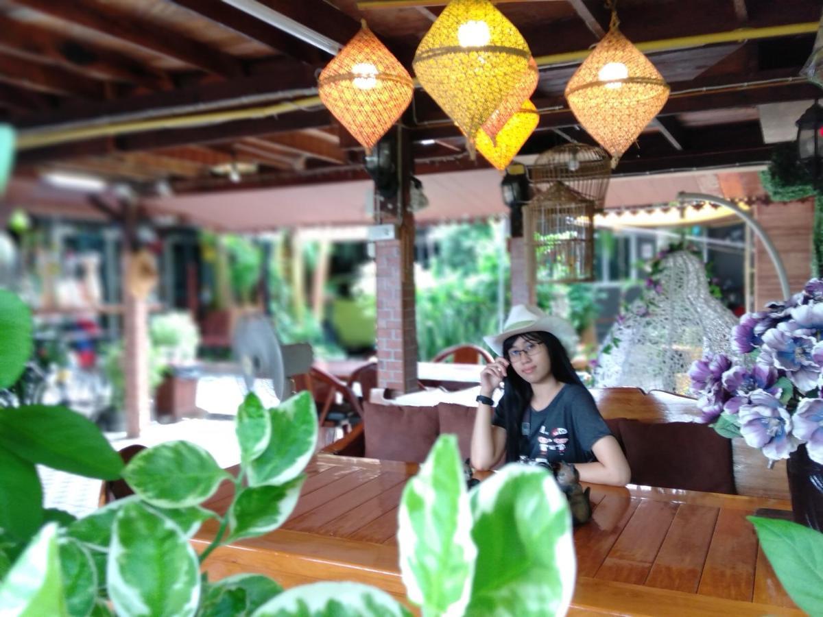 Ruenthip Homestay Bangkok Dış mekan fotoğraf