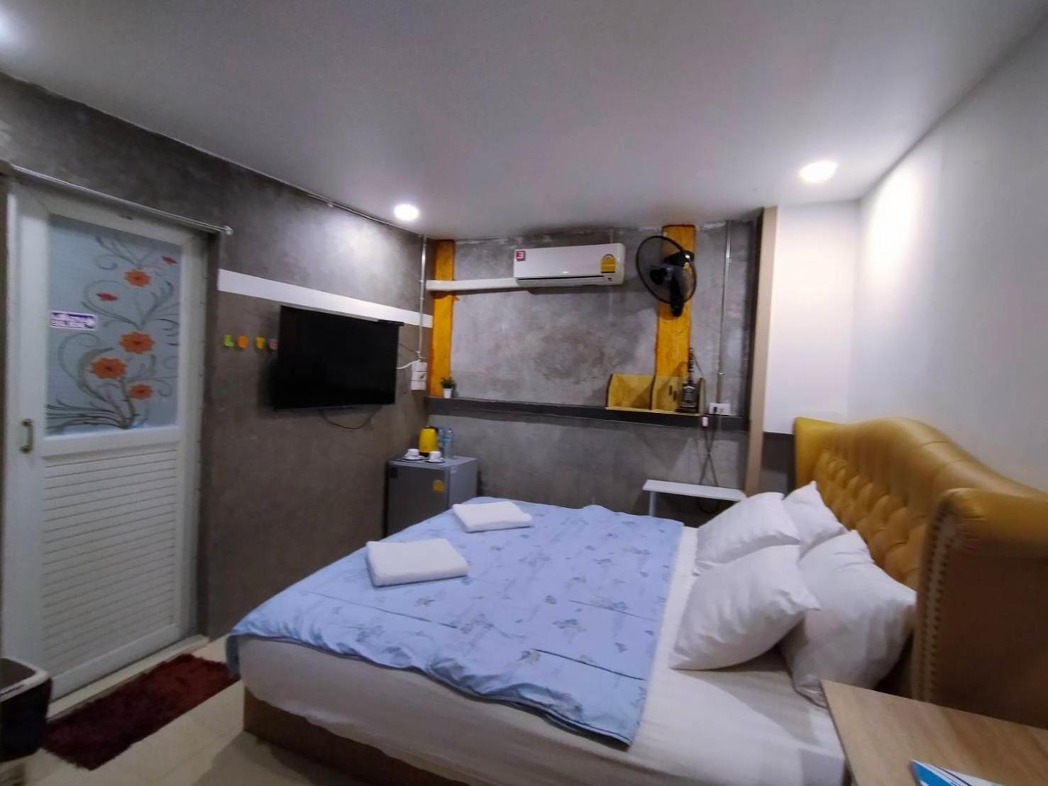 Ruenthip Homestay Bangkok Dış mekan fotoğraf