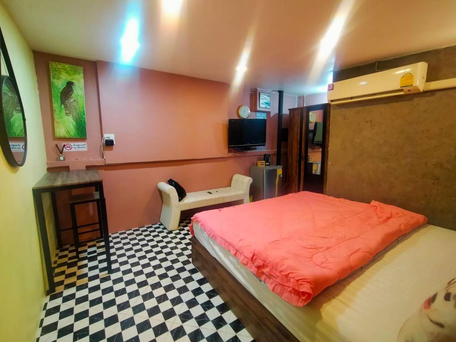 Ruenthip Homestay Bangkok Dış mekan fotoğraf