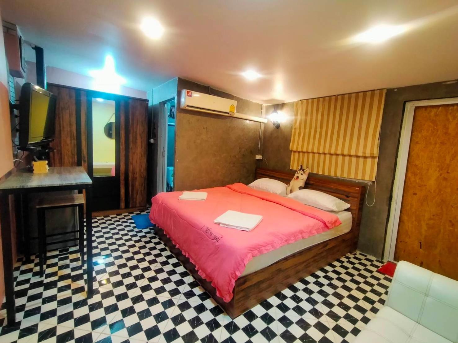 Ruenthip Homestay Bangkok Dış mekan fotoğraf