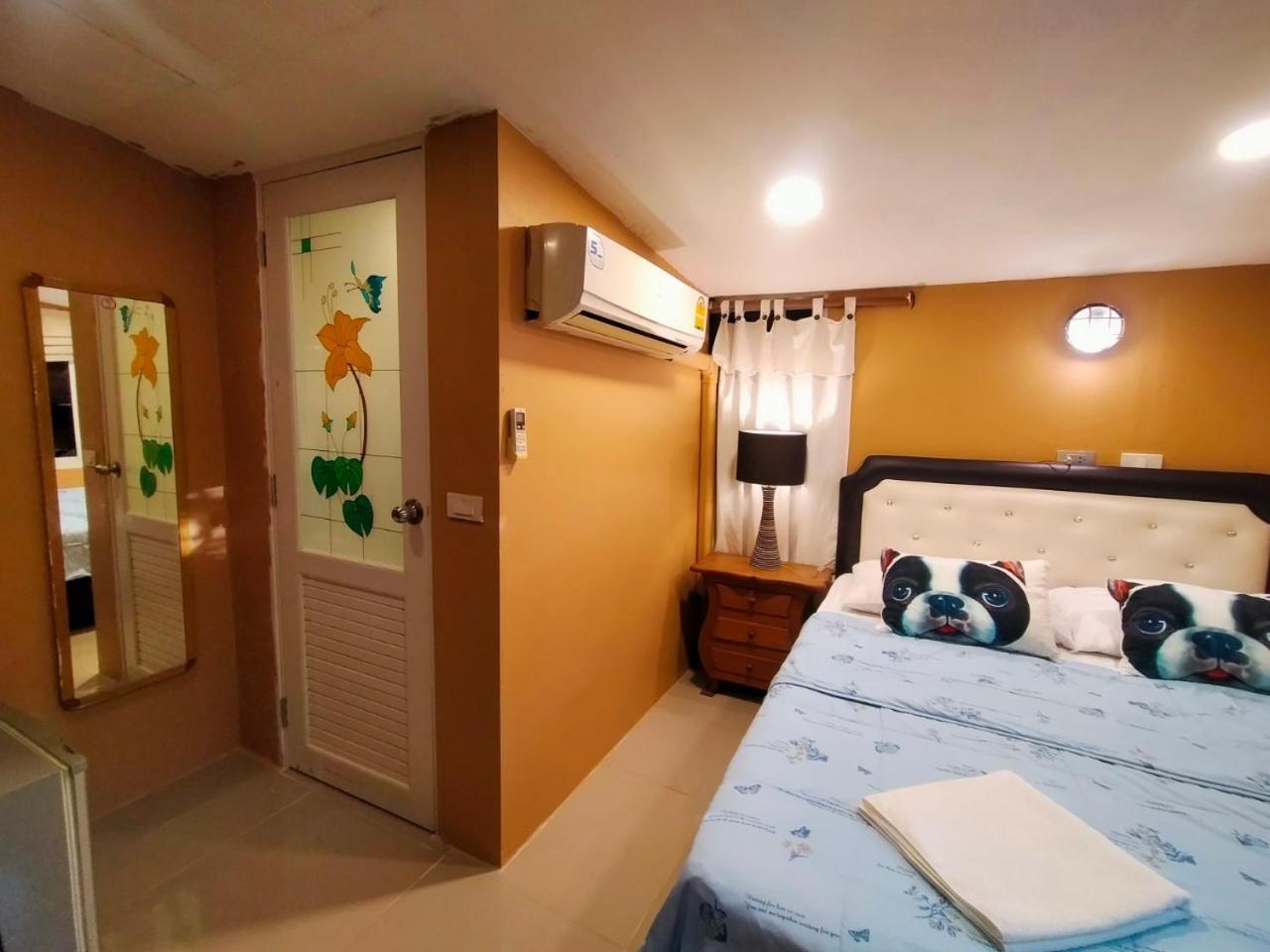 Ruenthip Homestay Bangkok Dış mekan fotoğraf