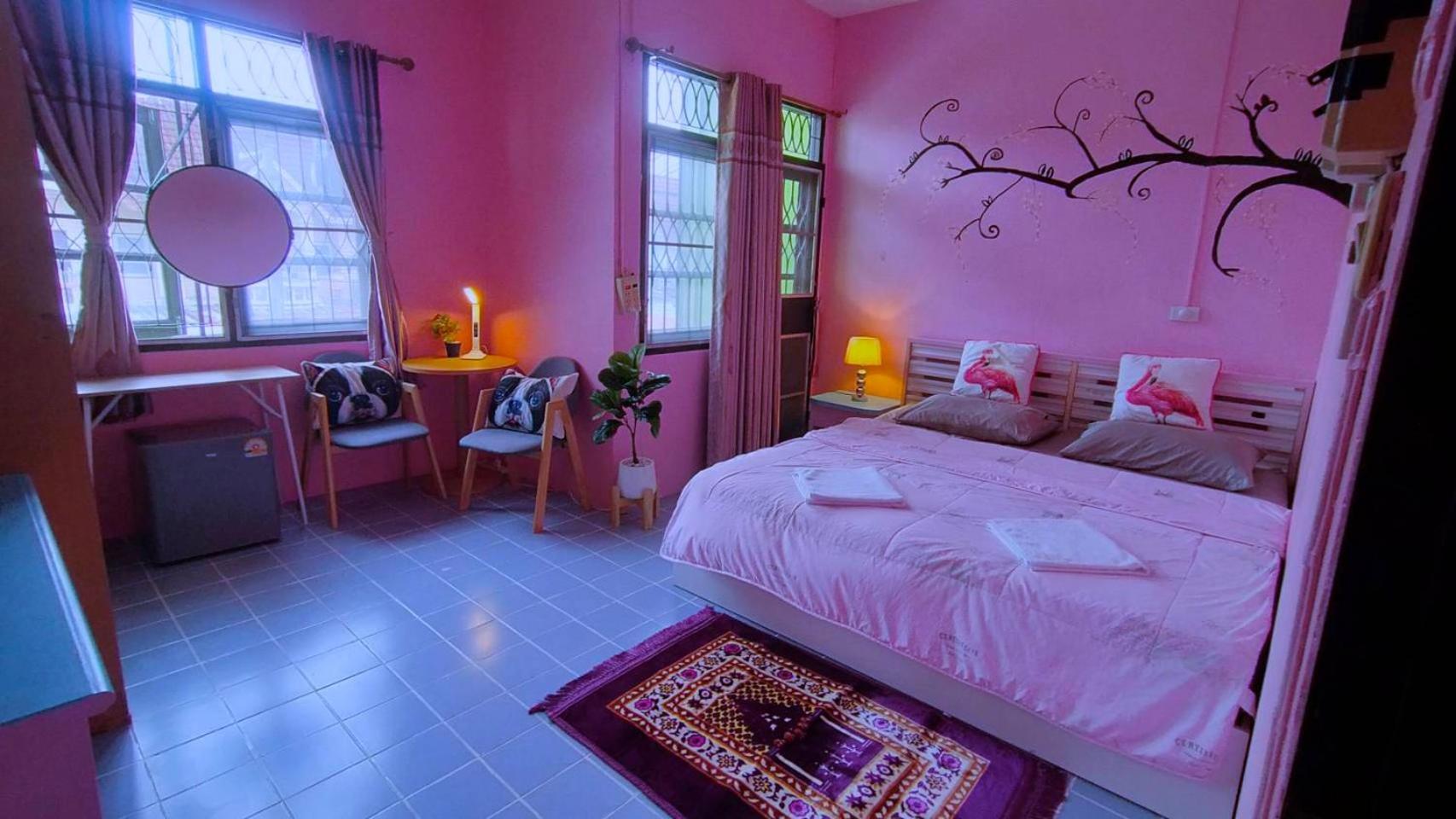 Ruenthip Homestay Bangkok Dış mekan fotoğraf