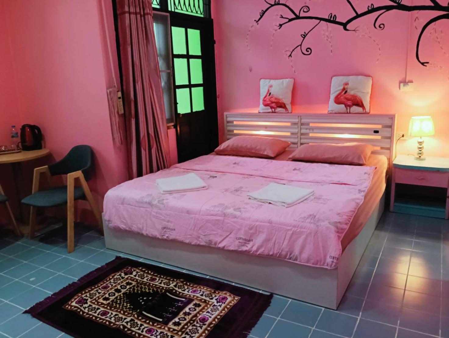 Ruenthip Homestay Bangkok Dış mekan fotoğraf