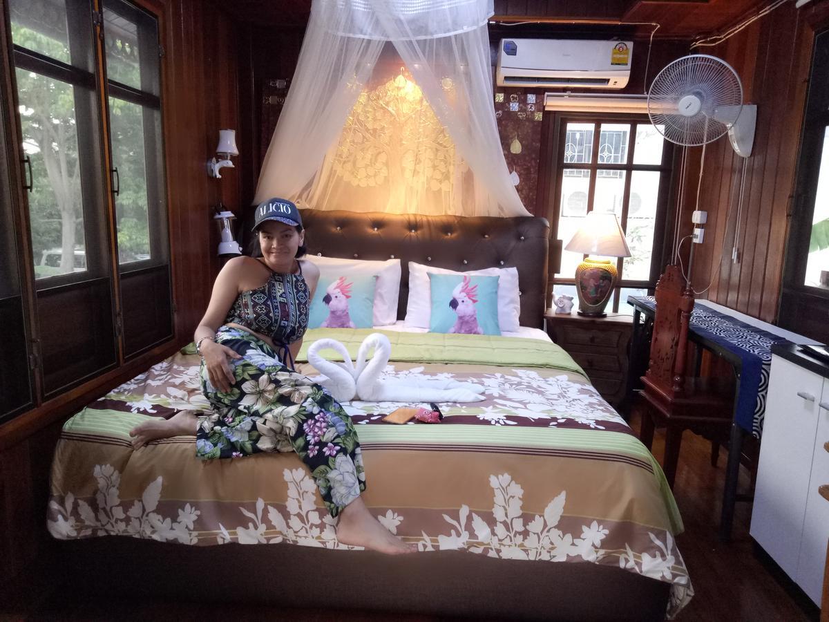 Ruenthip Homestay Bangkok Dış mekan fotoğraf