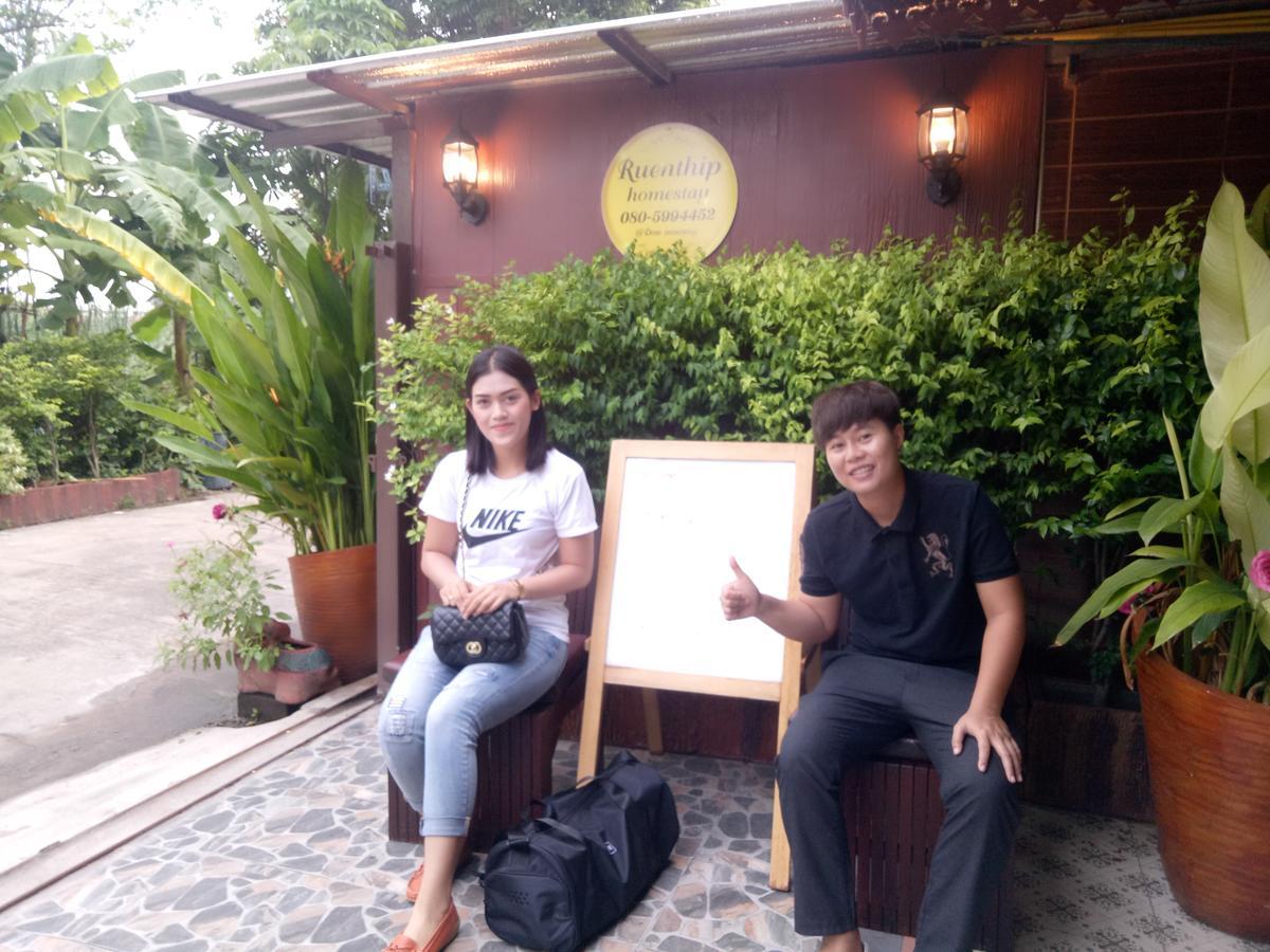 Ruenthip Homestay Bangkok Dış mekan fotoğraf